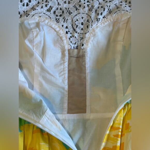 Lilly Pulitzer vintage first impressions floral Lace yellow white mini dress 0 - Picture 6 of 12